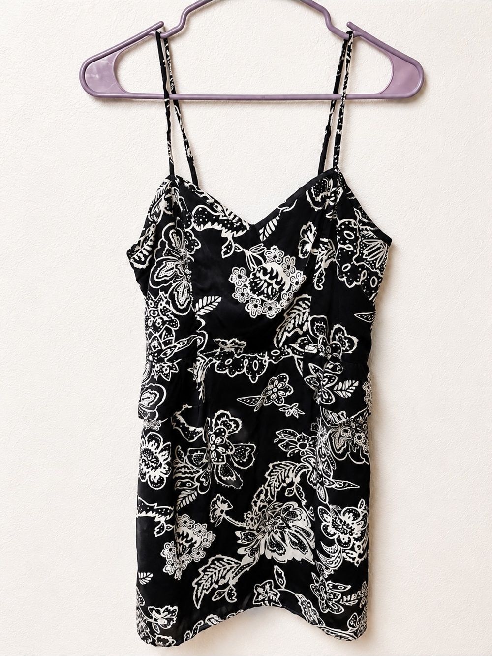 American Eagle Outfitters Black and White Floral Camisole Dress Top Size 8